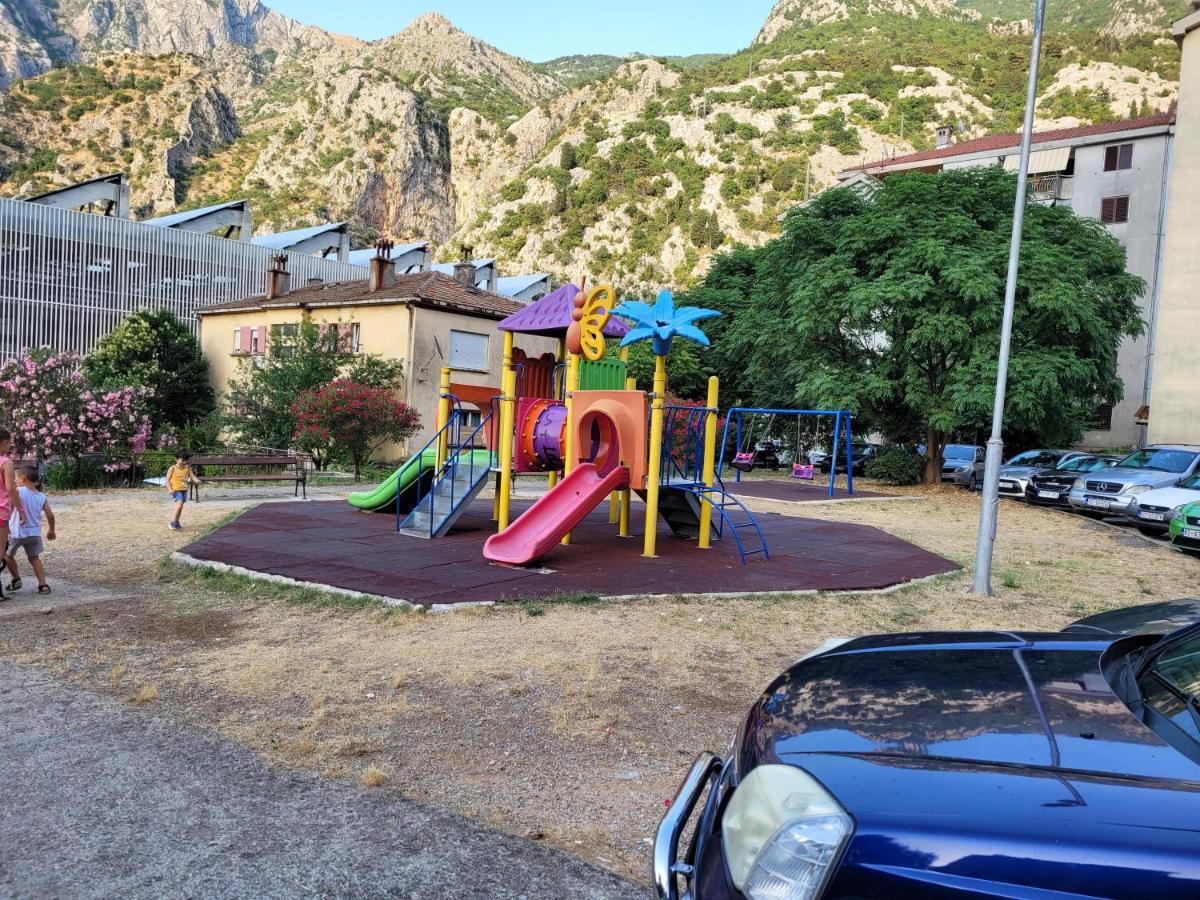 Rakite Apartment Kotor Buitenkant foto